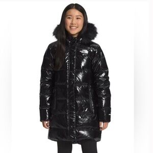 The North Face 600 girls shiny parka jacket EUC . Wore for 1 NY winter .